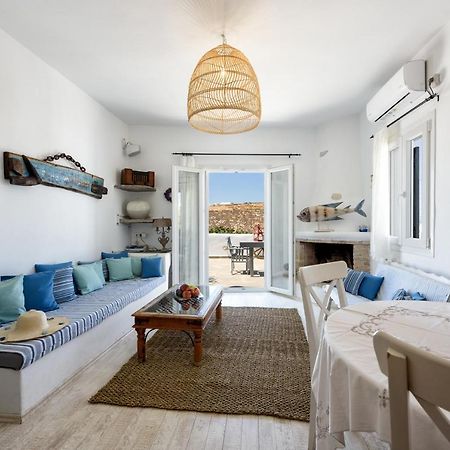 Hara'S Villa In Naousa , Paros Exteriör bild