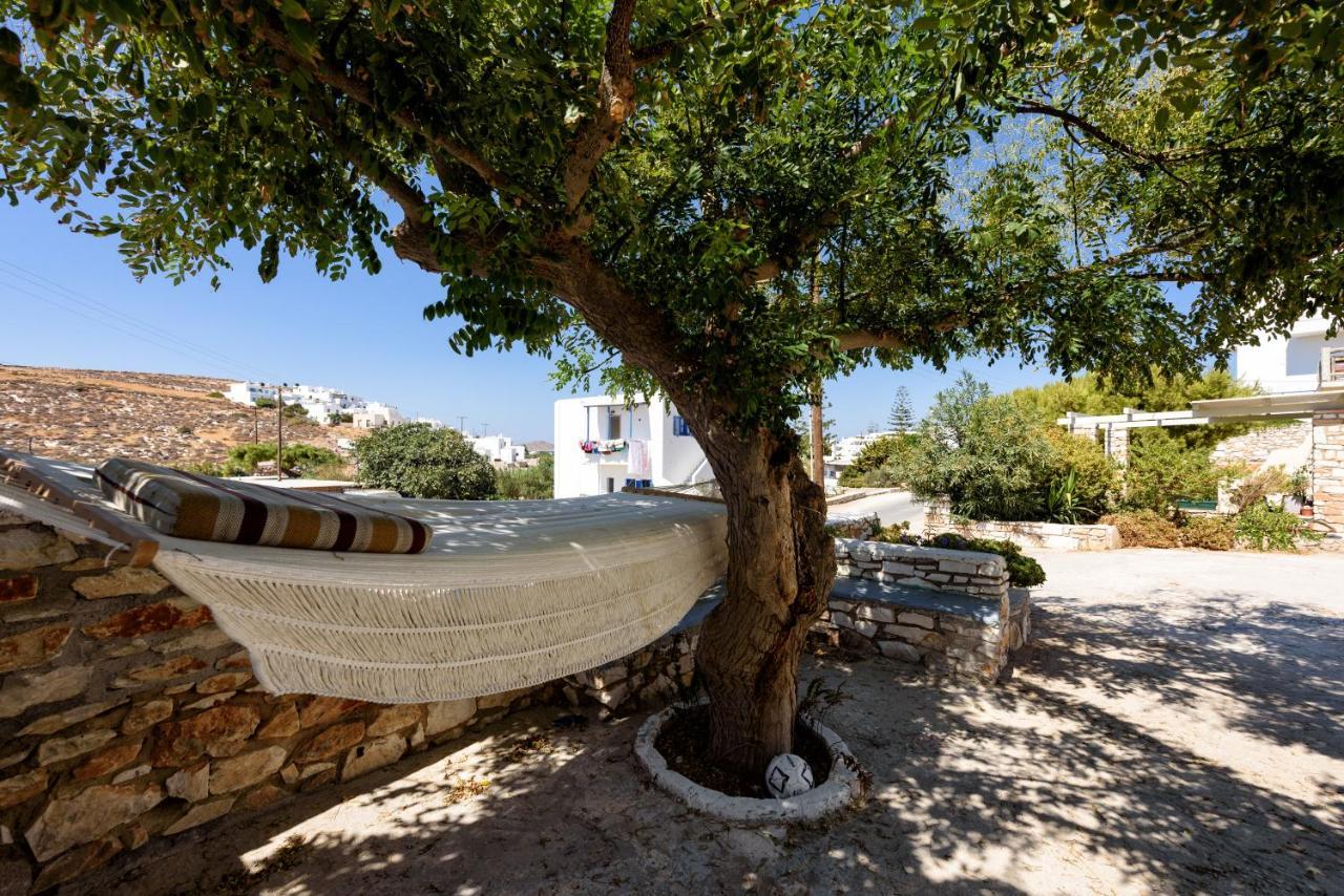 Hara'S Villa In Naousa , Paros Exteriör bild