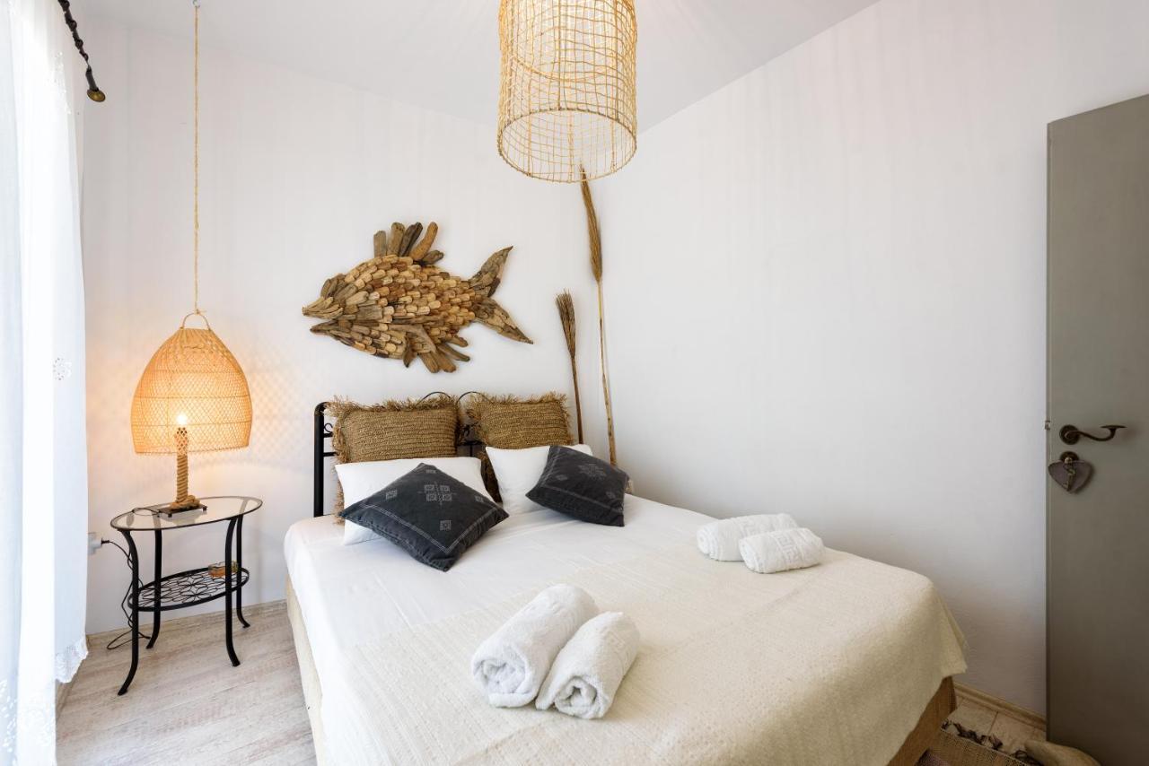 Hara'S Villa In Naousa , Paros Exteriör bild