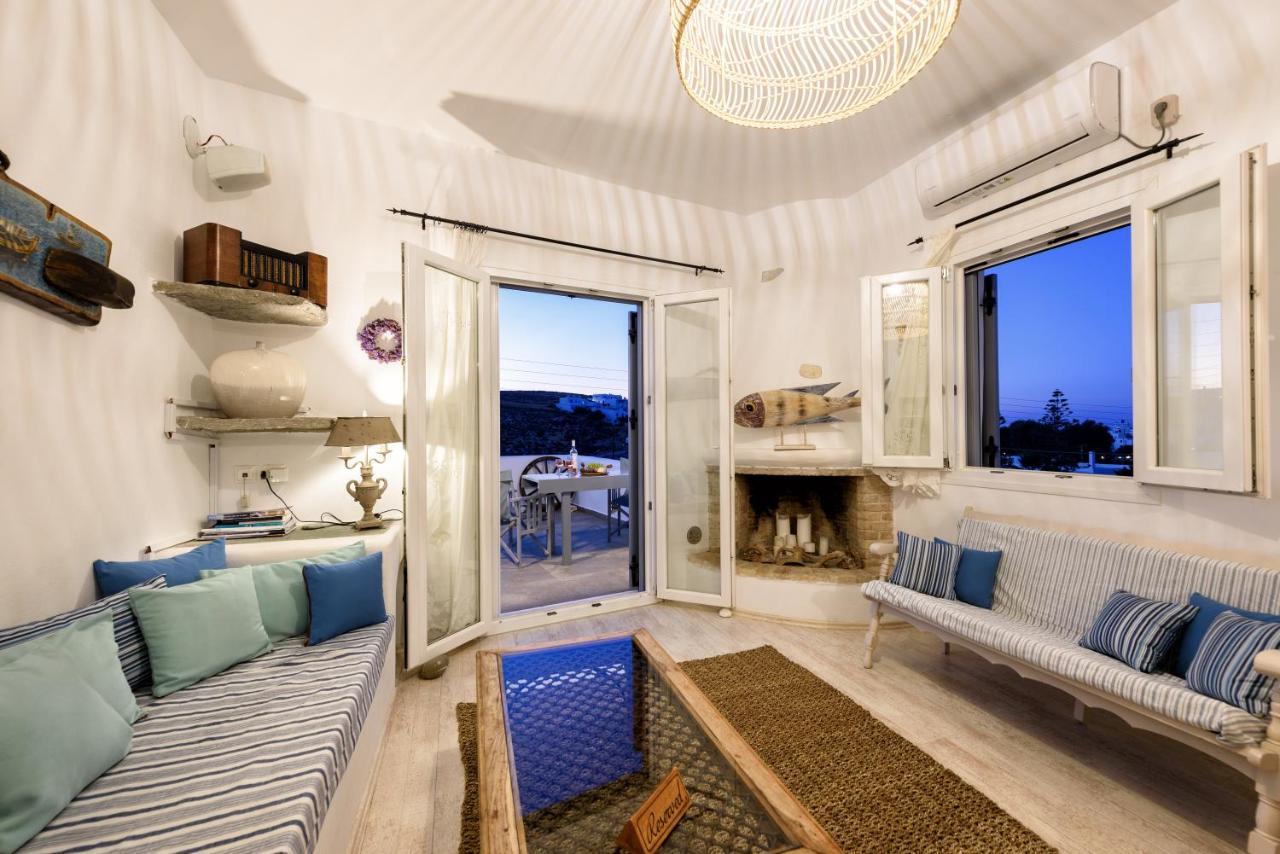 Hara'S Villa In Naousa , Paros Exteriör bild