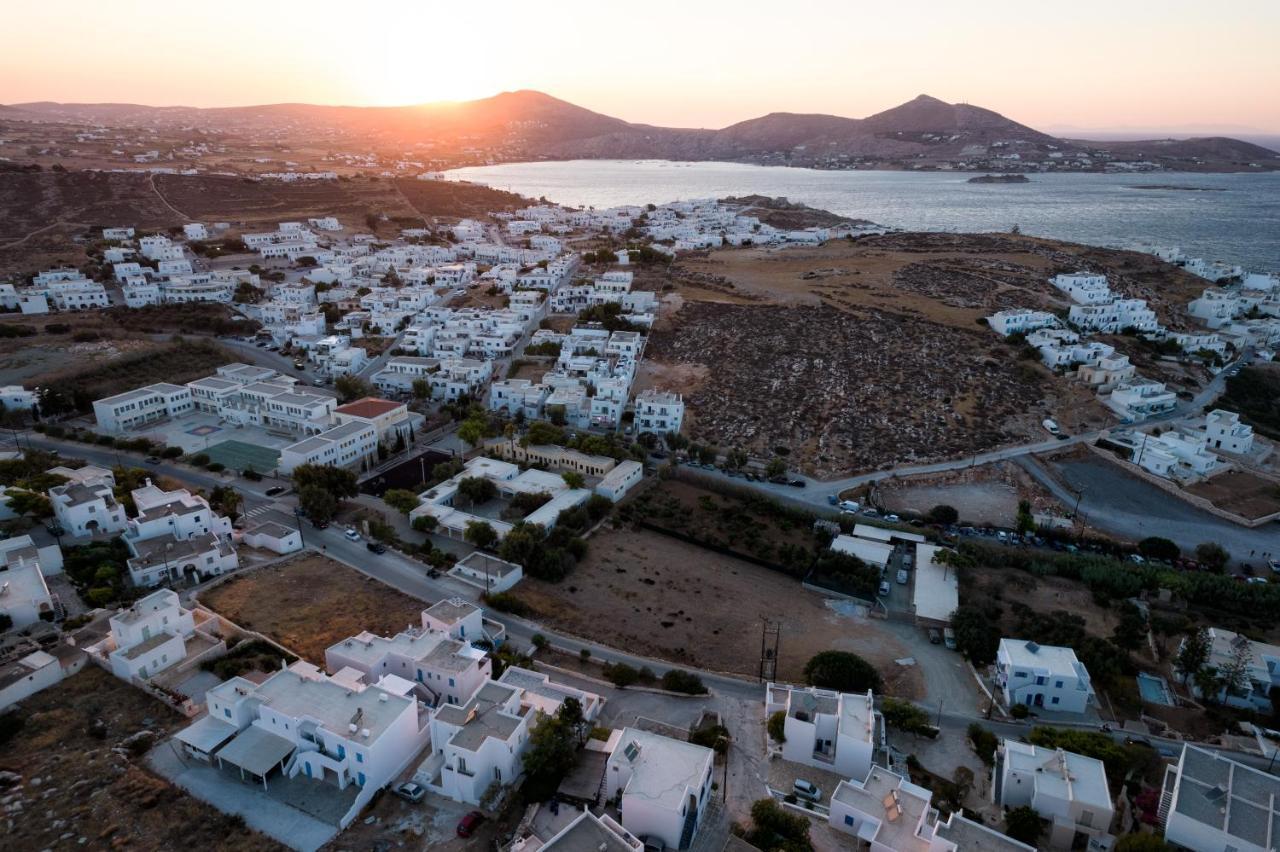 Hara'S Villa In Naousa , Paros Exteriör bild